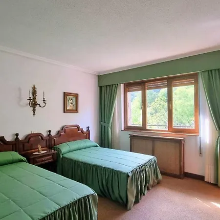 Casa La Acebal Callejos Hébergement de vacances